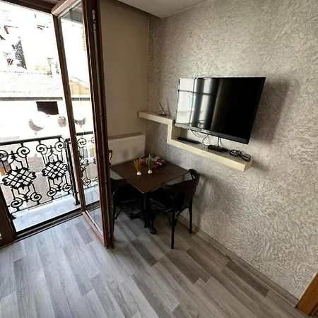 Apartment Step