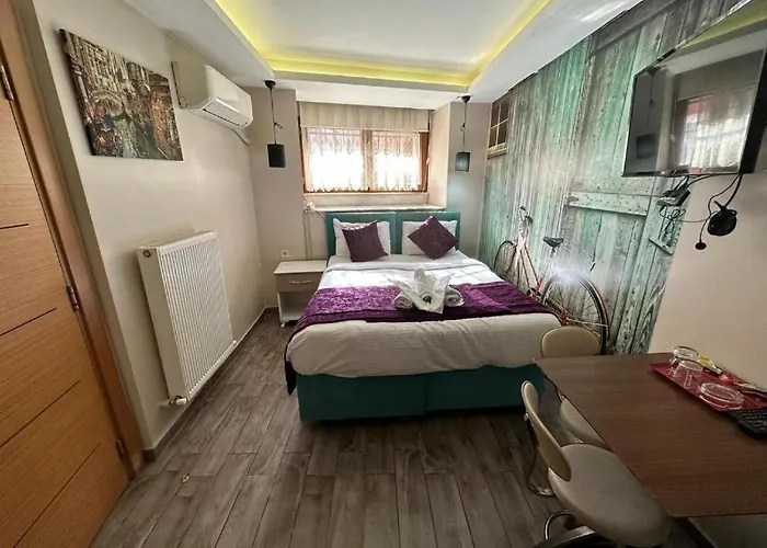 Celebi Step * Istanbul